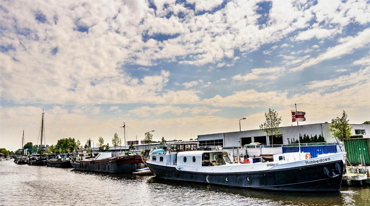 آميسفورت B&B Woonschip Robbedoes المظهر الخارجي الصورة
